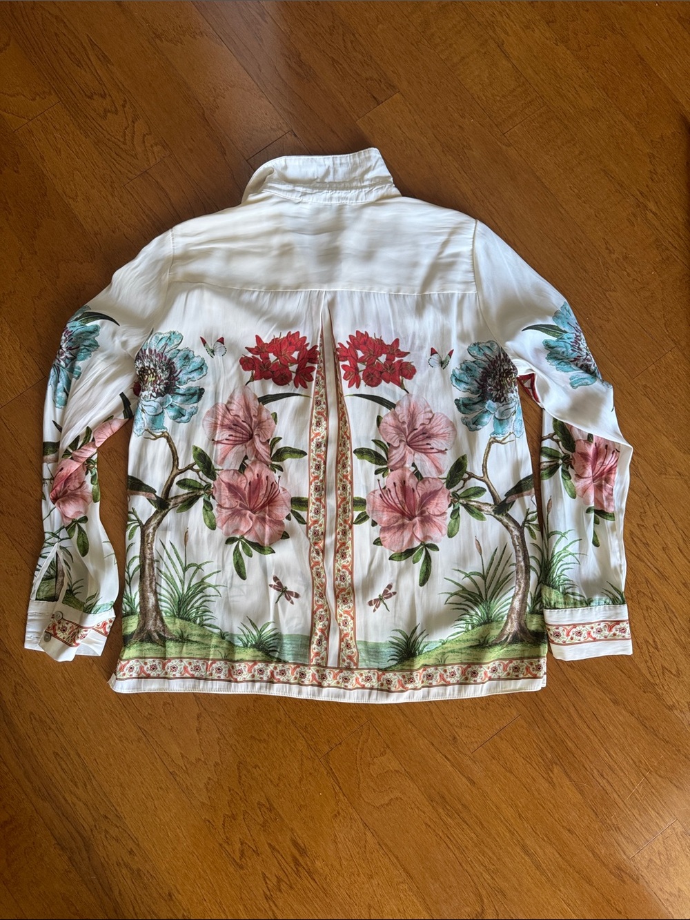 Rose & Olive White Floral Botanical Button-Down Shirt - Picture 8 of 10